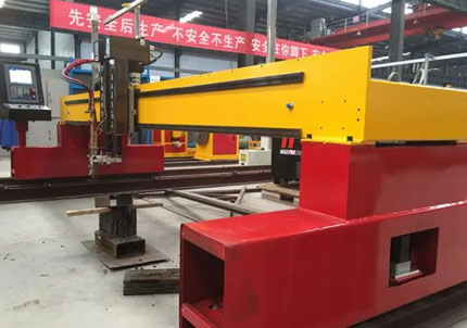 必一运动 数控-喷砂房